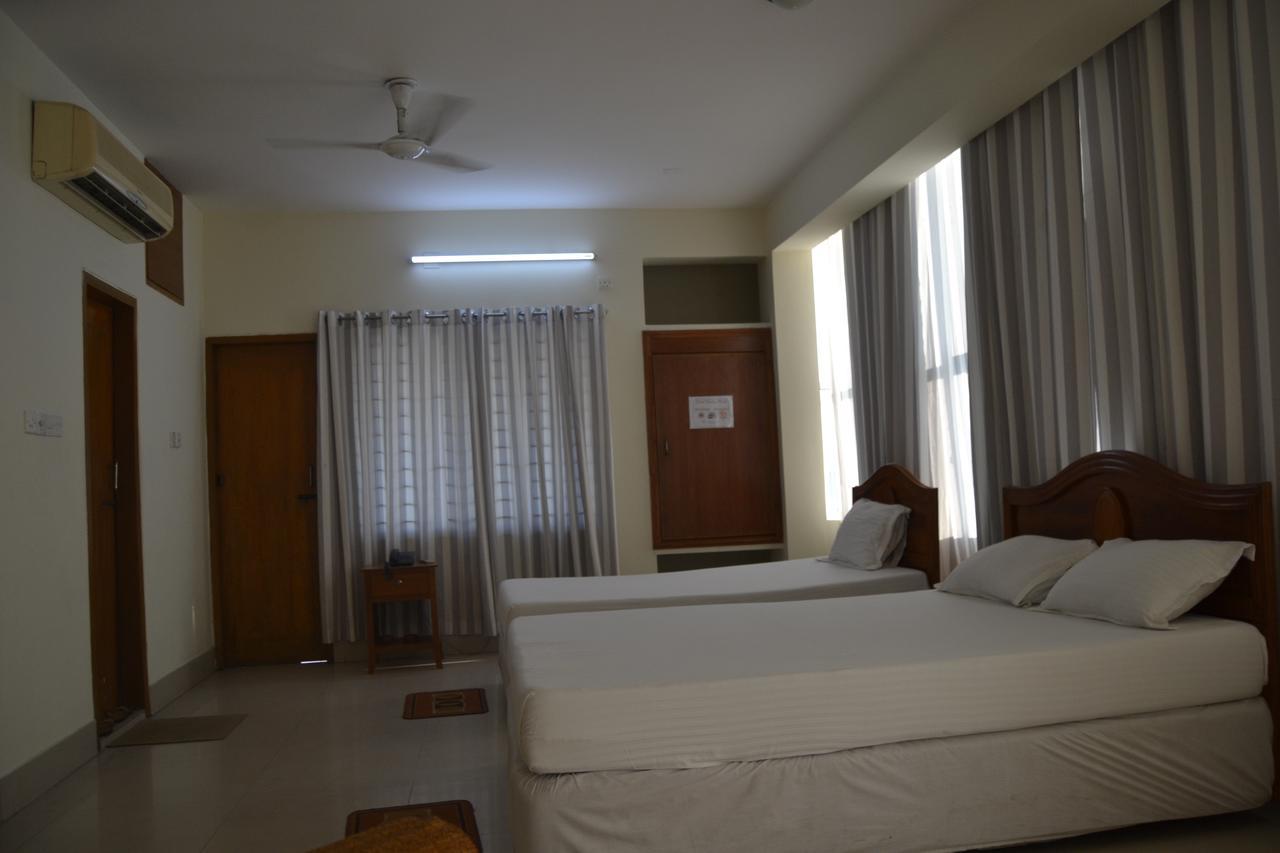 Hotel Marine Plaza 콕스 바자르 외부 사진