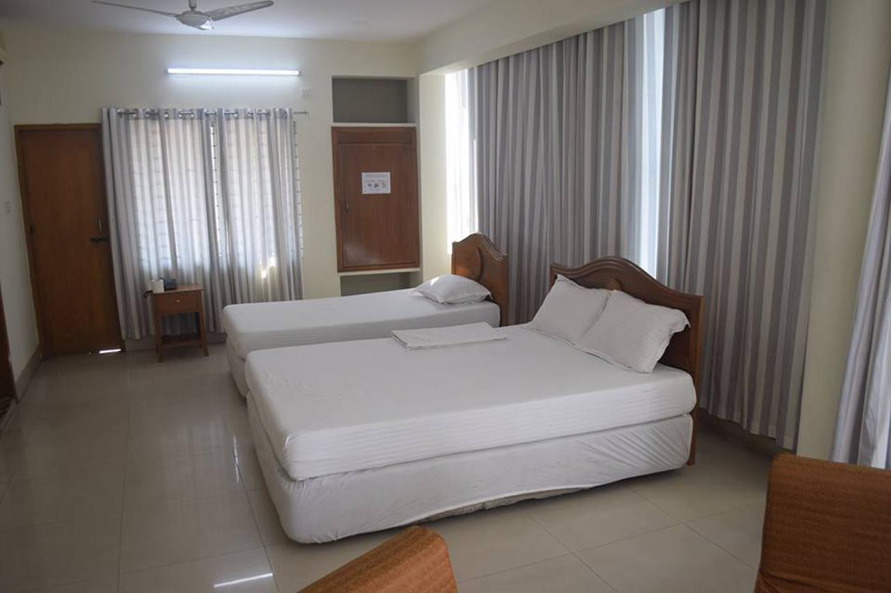 Hotel Marine Plaza 콕스 바자르 외부 사진
